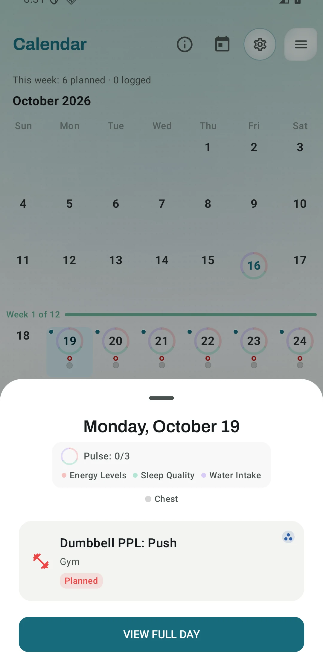 The Kinoku calendar after a Dumbbell PPL start shows sessions on six days, from Monday to Saturday. The day sheet is open on Monday and names the first session, Dumbbell PPL: Push. Sample data.