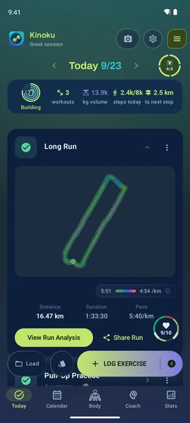 Kinoku Today in the dark Volt theme: 3 workouts and 13.9k kg this week, and a finished 16.47 km Long Run with its route map.